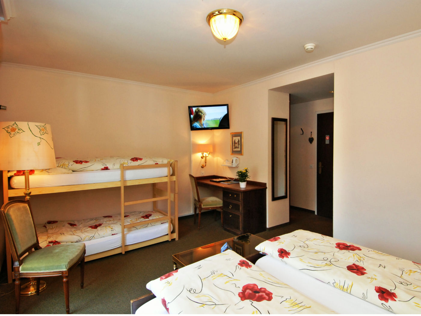 Hotel Edelweiss Engelberg Quarto foto